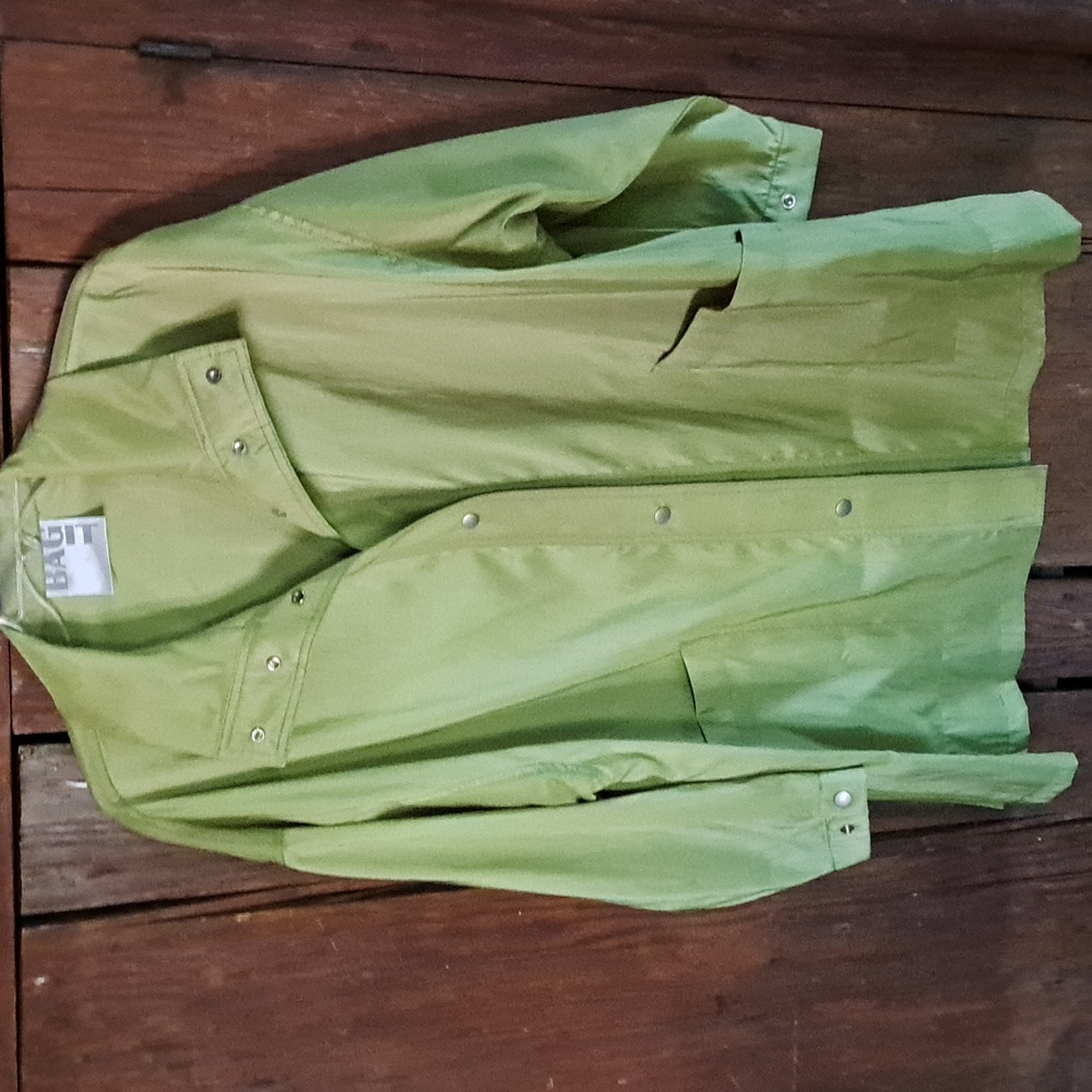 Bag It green jacket